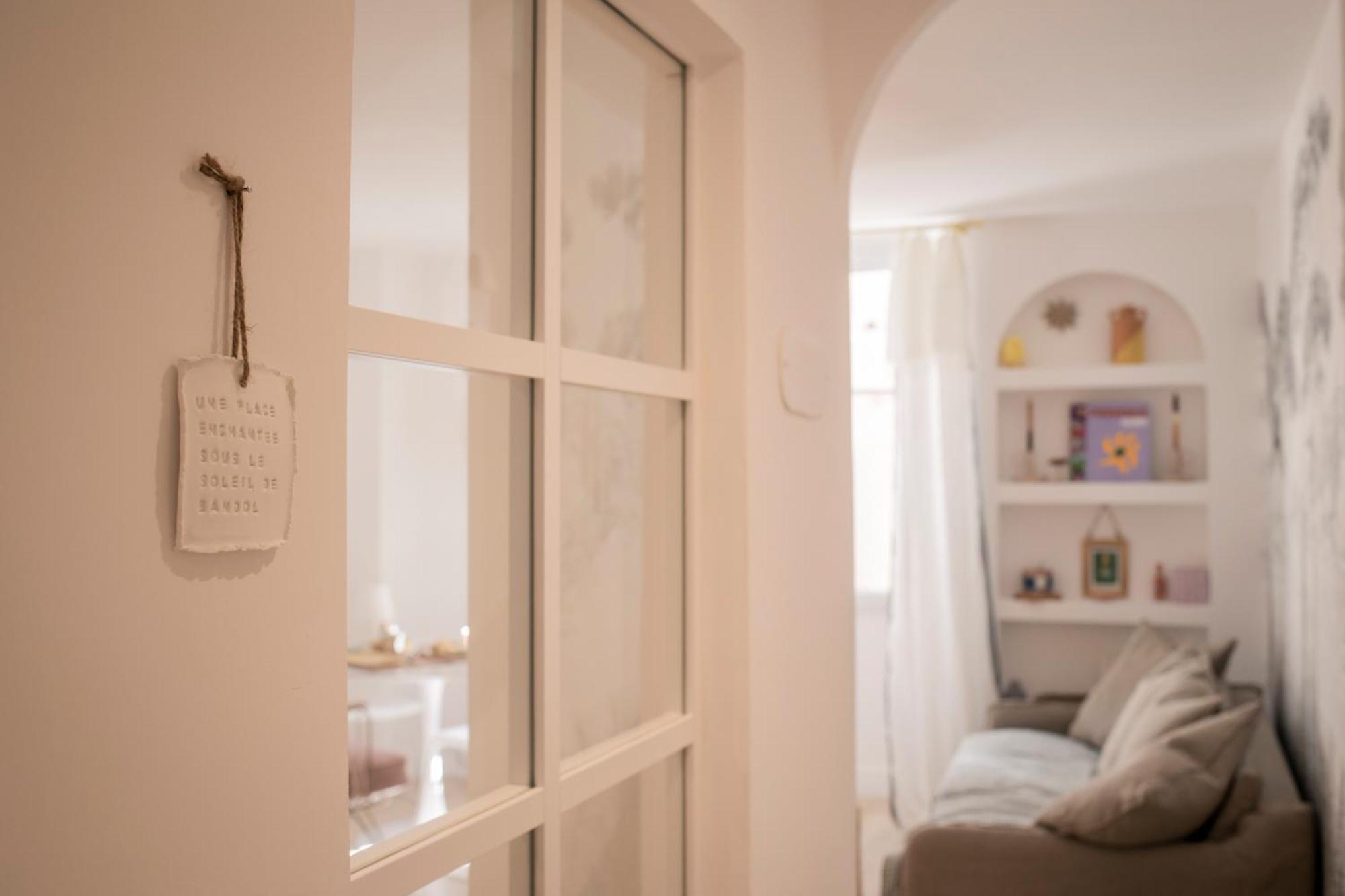 Appartement Coup De Coeur Centre Village Et Plage Climatise 3 Etoiles Terra Cigala Bandol Exterior foto